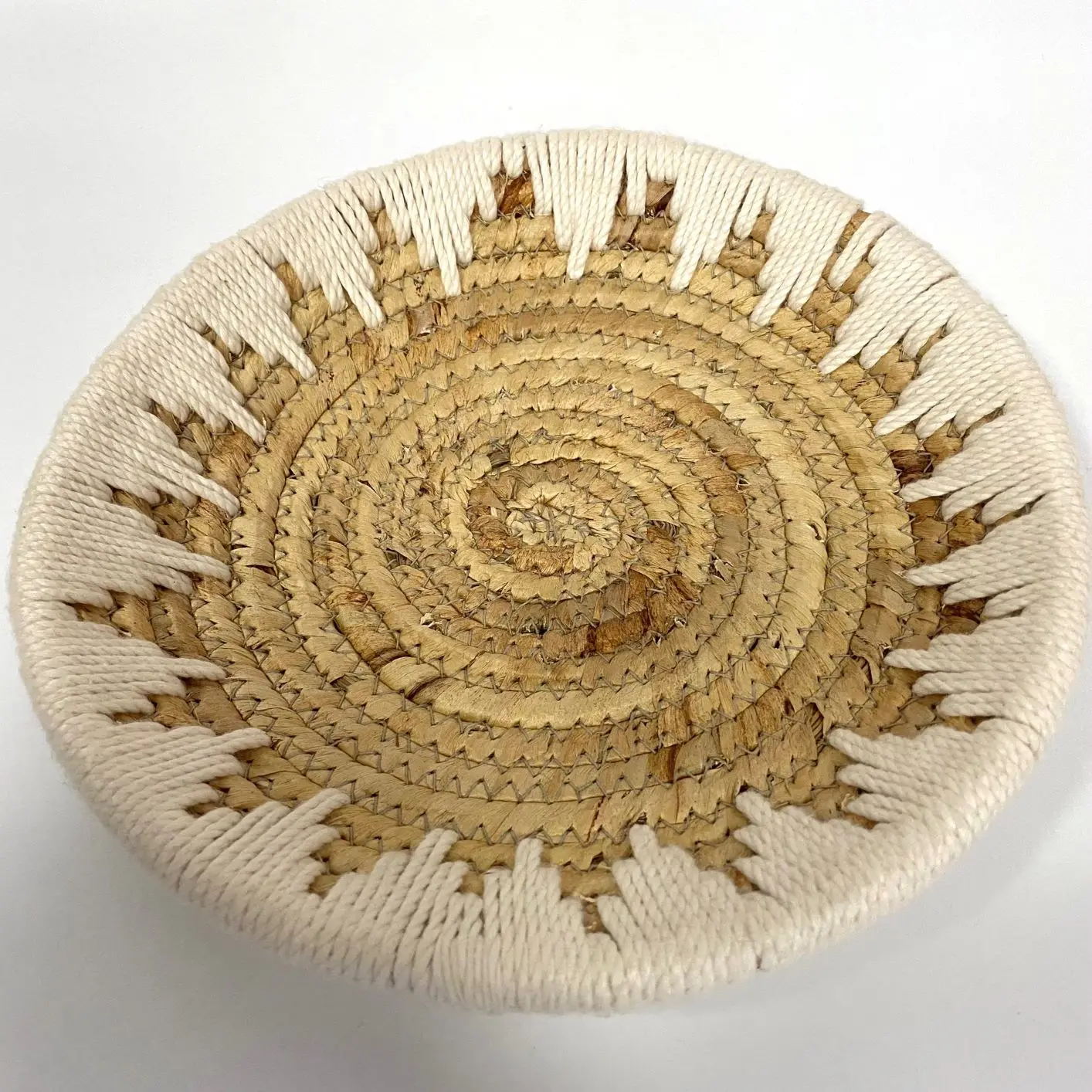 Floral handwoven Water Hyacinth Wall Art Home Decorative Wall Hanger Plate Hanging Woven Water  Hyacinth Wall Hanger HJ WHD 001