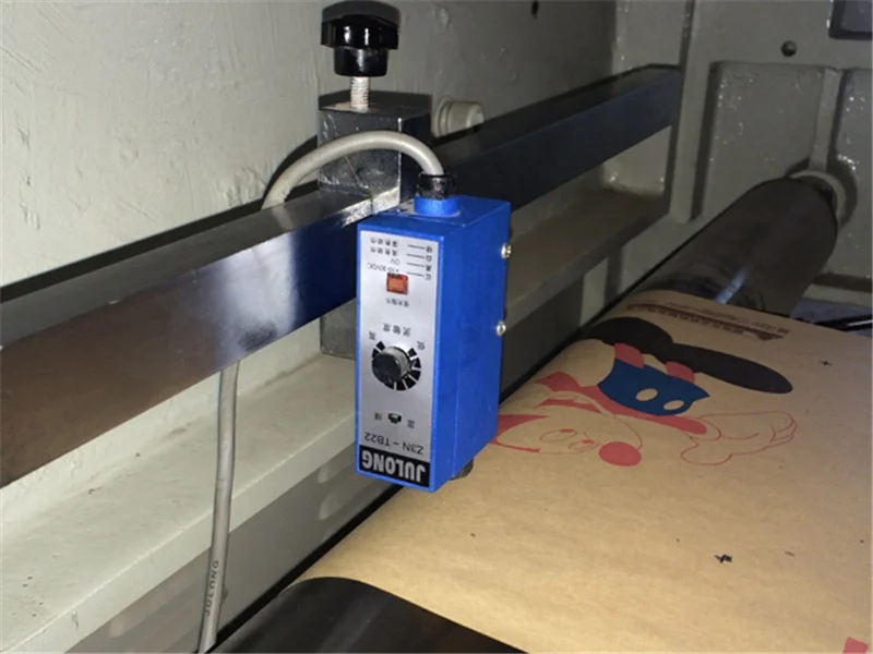 HD400B Automatic point tooth disposable craft food brown kraft paper sachet bag sac Making forming Machine