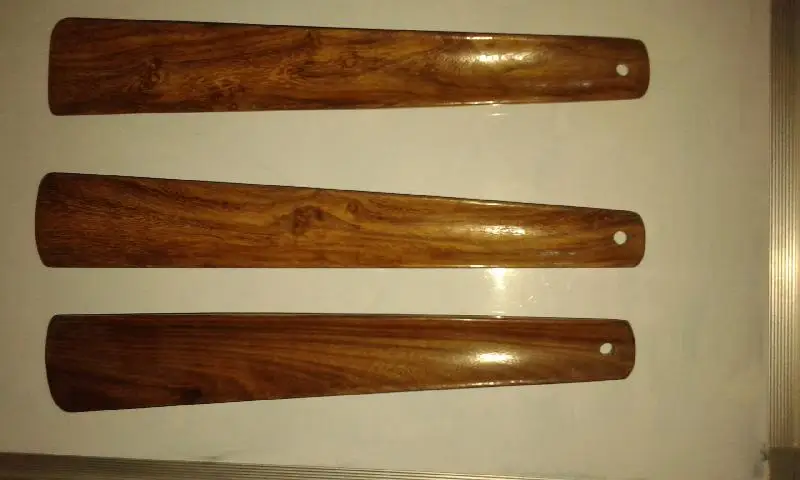 MINI WOODEN SHOE HORN