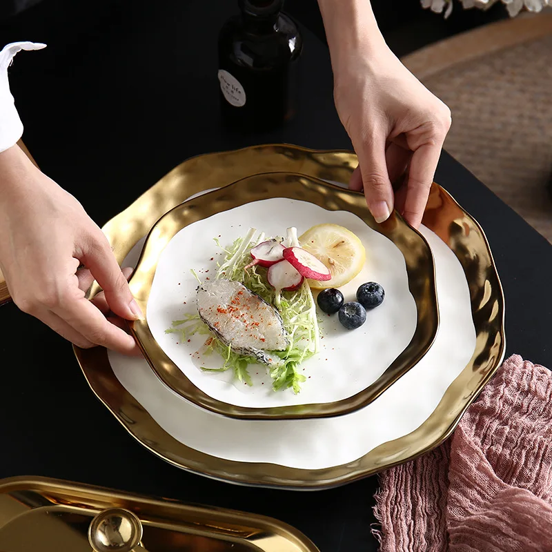 king  Luxury Tableware Irregular Porcelain Salad Pasta Plate White Ceramic Dinner Plates With Gold Rim