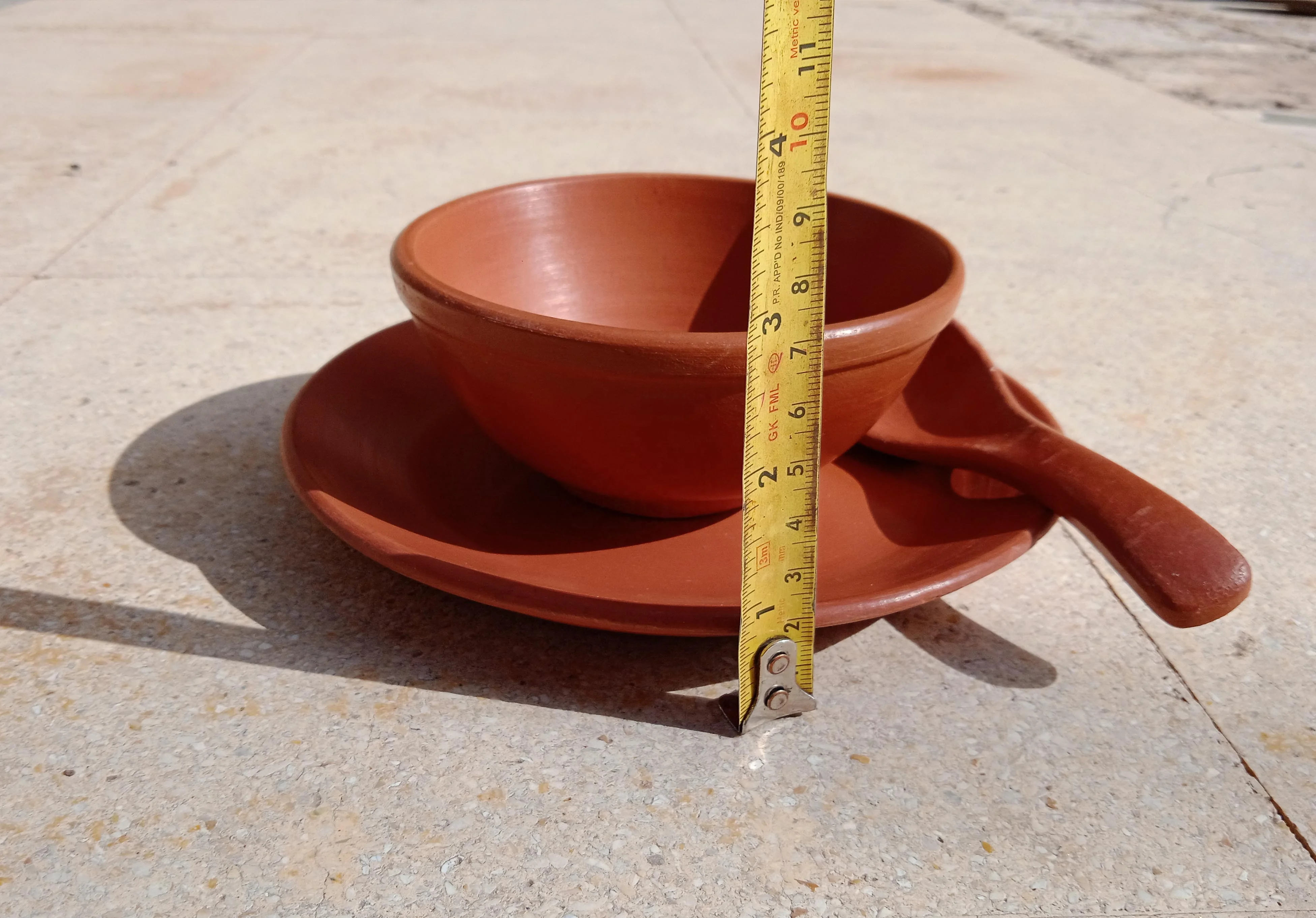 New Design Handmade Clay terracotta round eco friendly glossy Soup bowl with charger plate and spoon with 275 ml capacity
