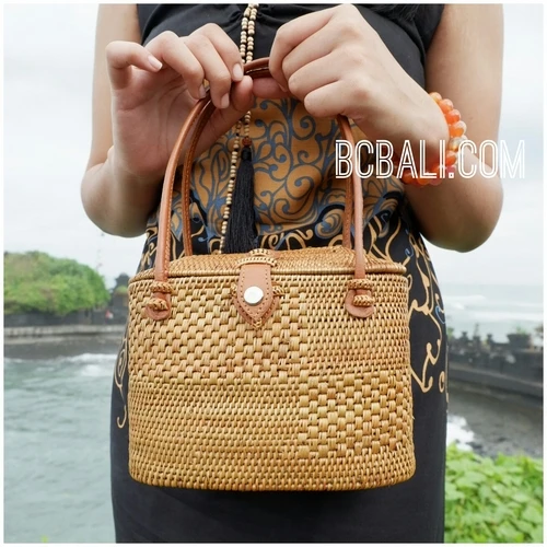 exotic hand woven ata rattan grass handbag ethnic design from bali