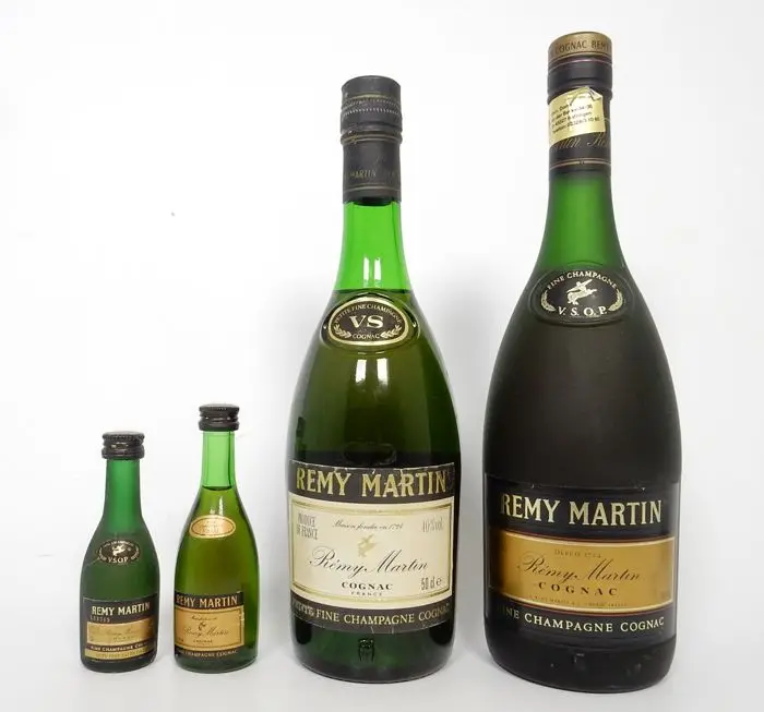  Remy Martin VSOP тонкий Шампань 70CL