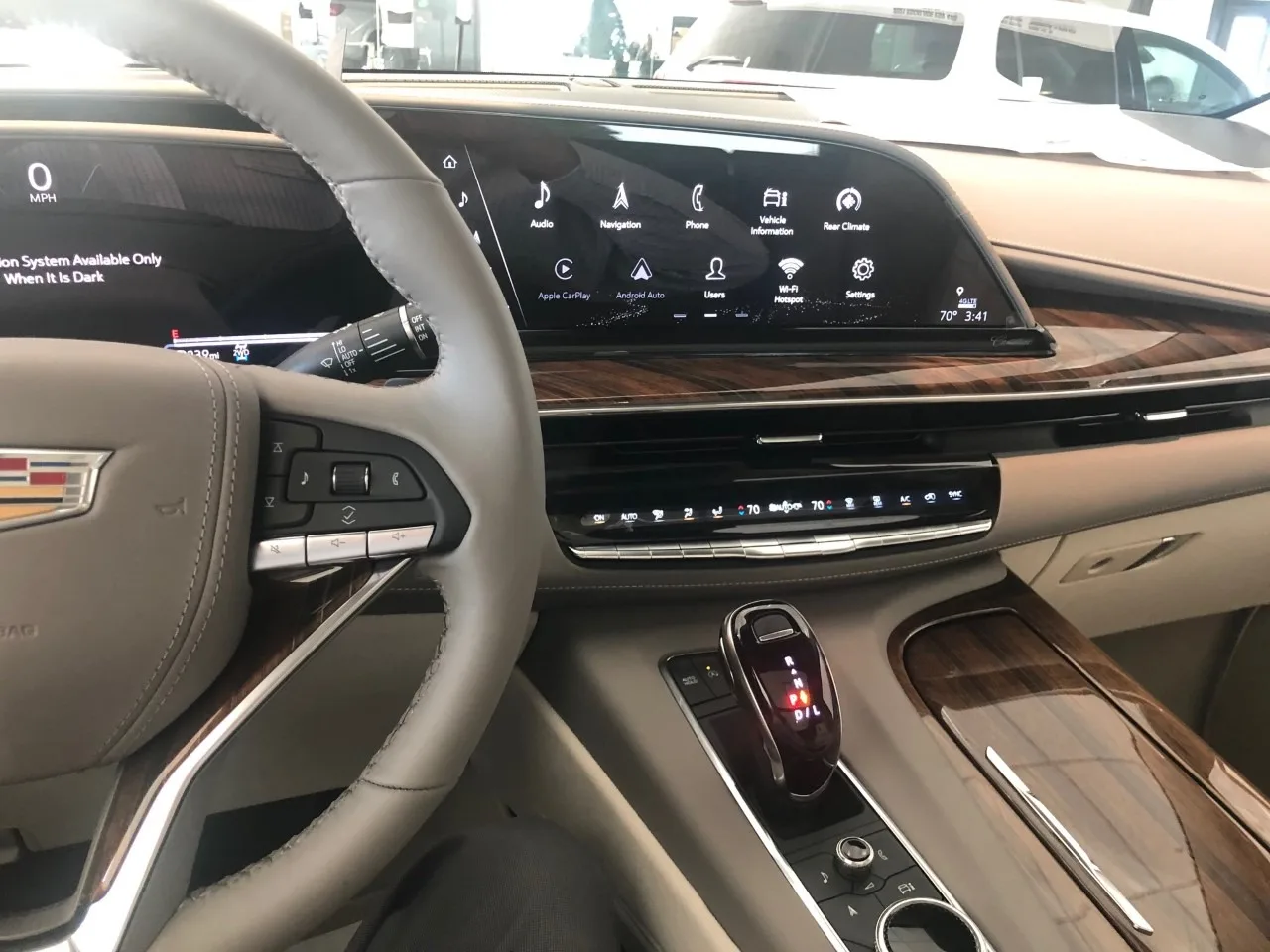 
New 2021 Cadillac Escalade ESV Platinum 