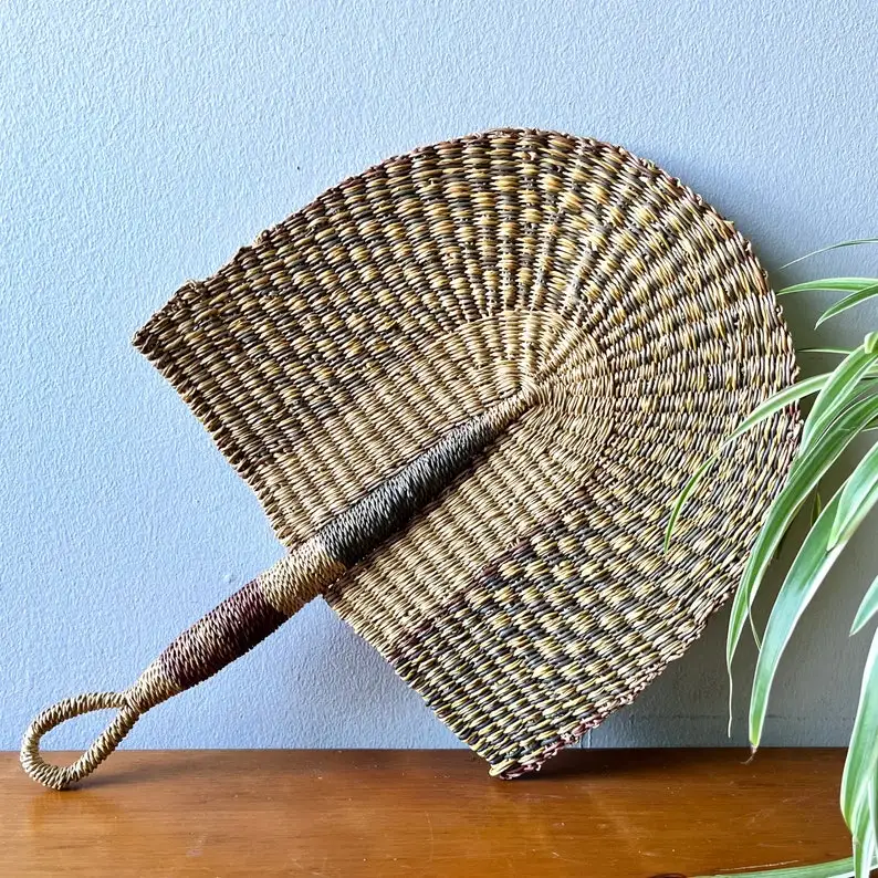Vintage Bolga Hand Fan, Natural Woven Straw Seagrass Fan Wall Decor Rustic Art Decor Cheap Wholesale