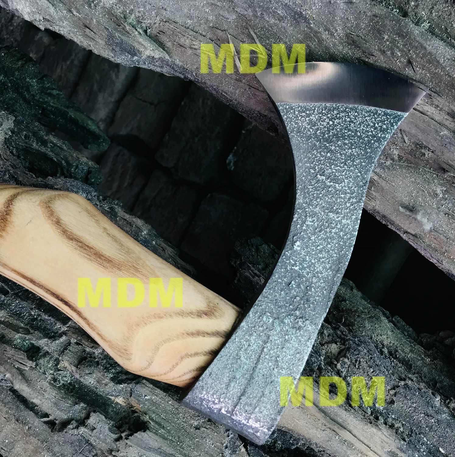 custom Outdoor Multi Functional Camping Hammer Axe Tomahawk Axe