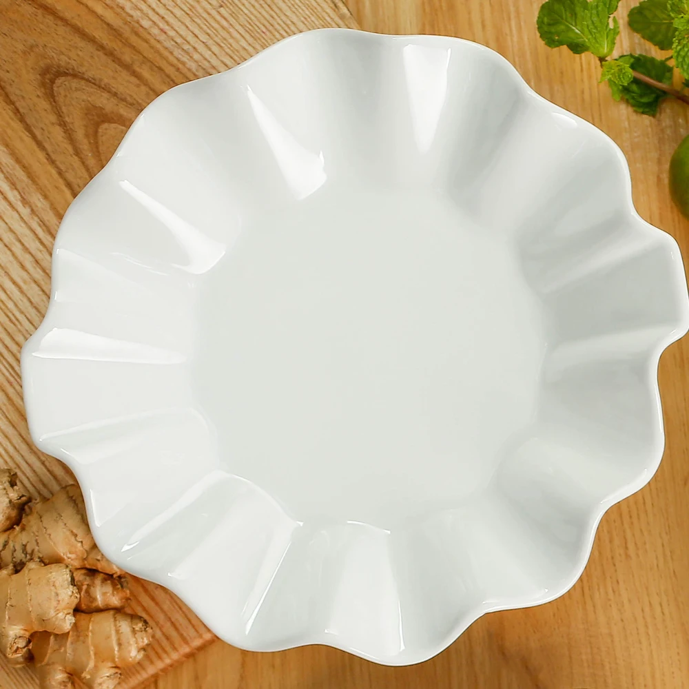 OEM 2022 New Arrival Luxury Porcelain Dinner Plate hot trend wholesale for restaurants and hotels