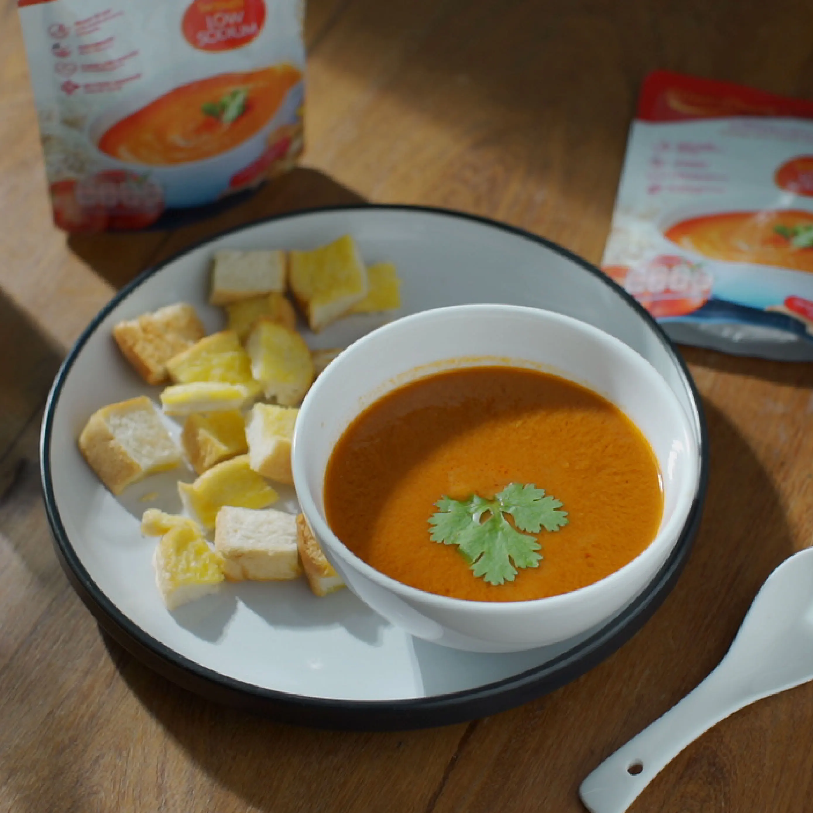 
BlenDeeQuik Brand Chicken and Tomato Concentrated Soup With Low Sodium Formula From Thailand 