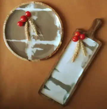 Hot Selling march 2022 Big fish shape Serving Board Cheese Pizza Fruit Or Vegetable Cutting Board Mango Wooden Chopping Board