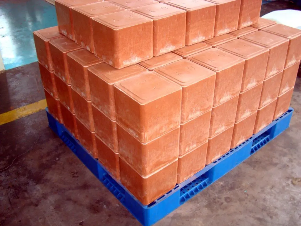 100% Natural Pure Himalayan Salt licks compressed Blocks Lick from Pakistan
