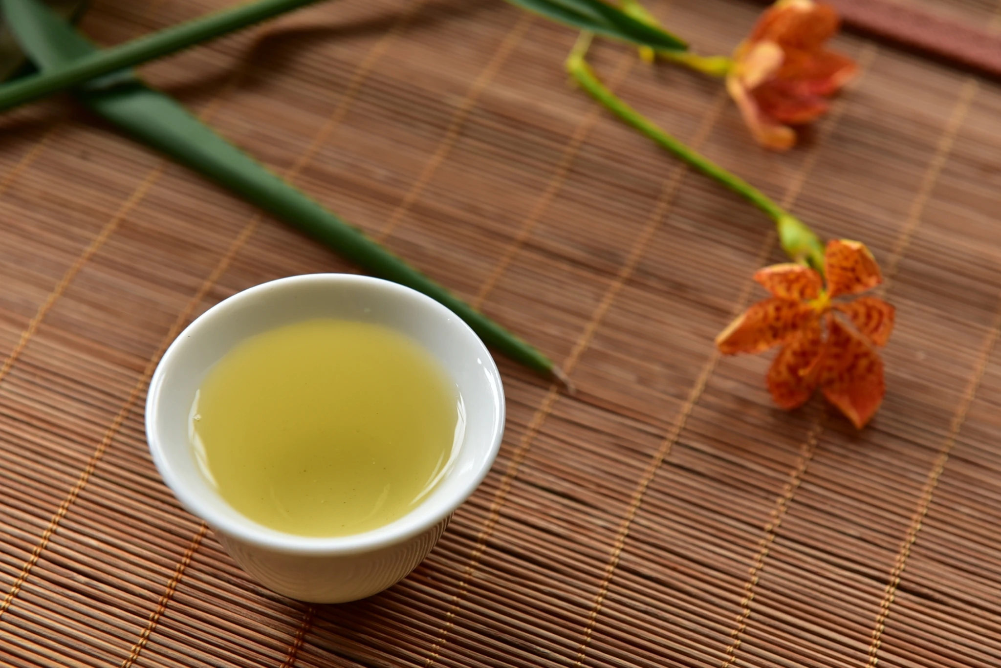 taiwan Dong ding  oolong tea loose leaf tea factory wholesale herbal tea