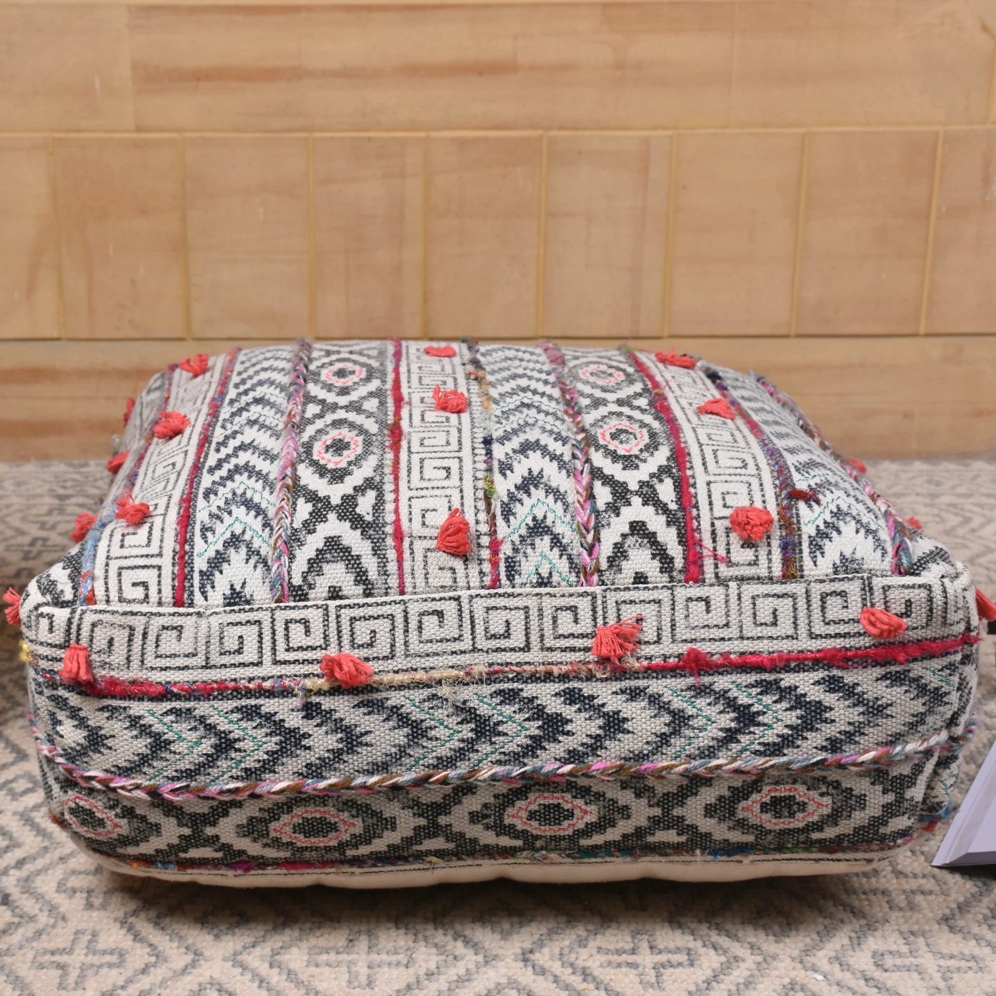 Indian Floor Seating Poufs Home Decoration Competitive Price Block Printed Pouffe for Living Room Decor Square Ottoman Cover
