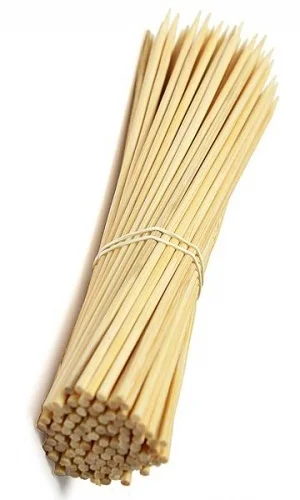 Eco-friendly Bamboo Sticks Round Pattern Skewer for Barbecue and Grill Food Heat Resistance Feature Home Restaurant Use