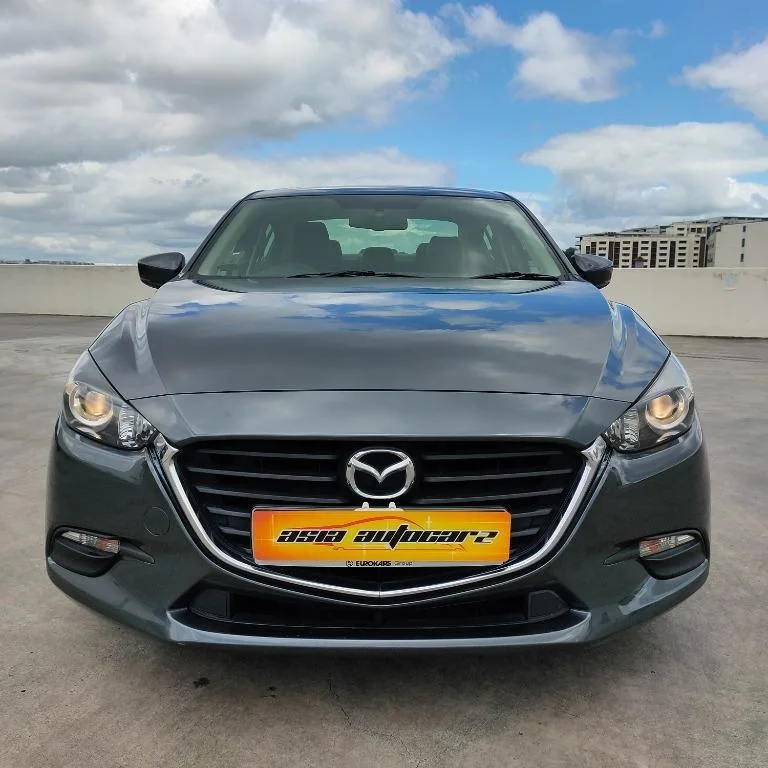  Аудиосистема газовые/бензиновые безключевые вход/старт/стоп кожаные сиденья SRS подушки безопасности седан автомобиль