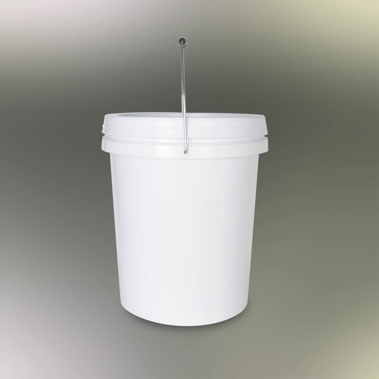 Cheap 18-Liter PP Plastic Paint Bucket Empty Metal Bucket with Oil Usage