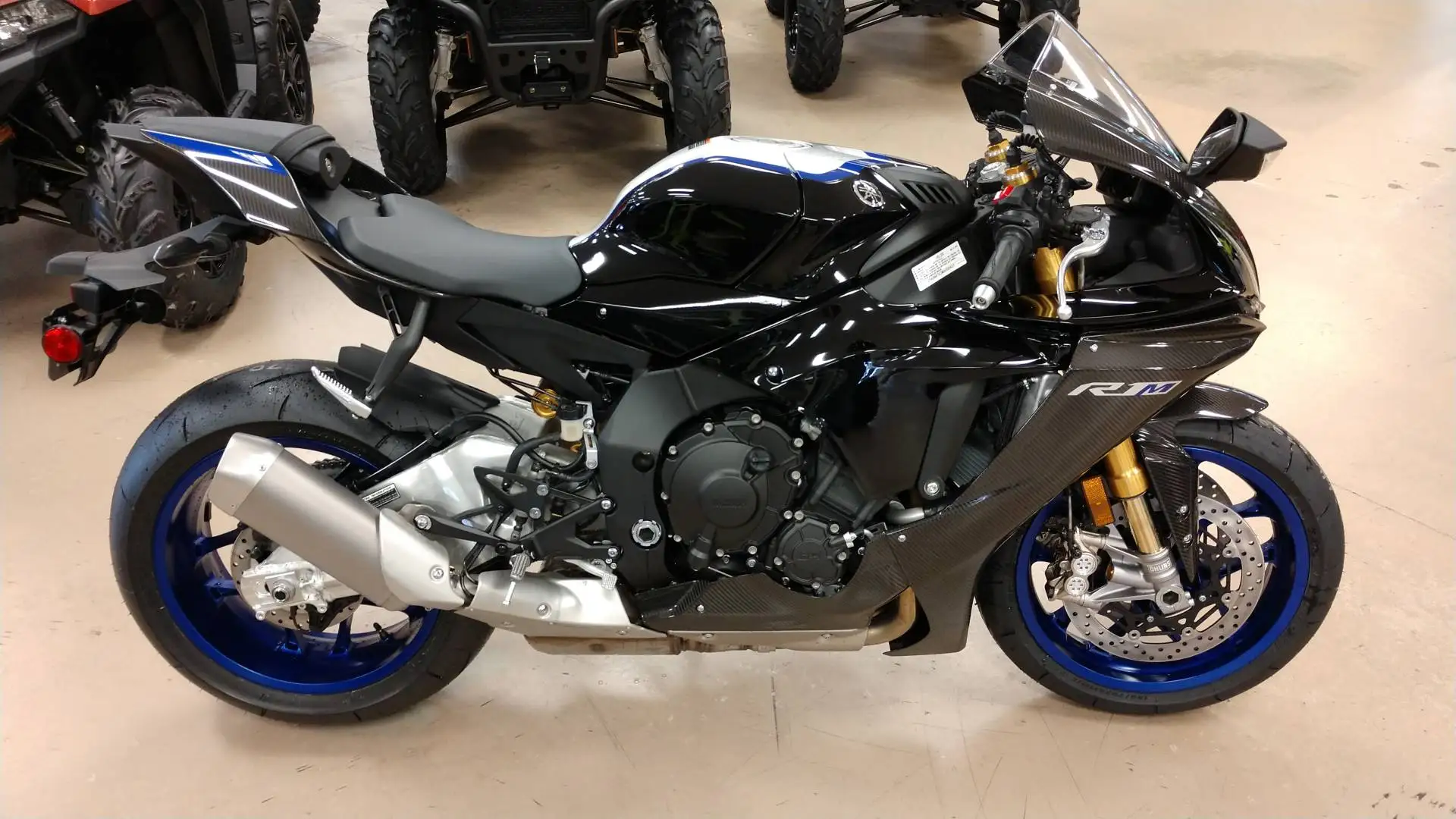 DISCOUNT SALES 2021 YAMAHAs YZF-R1M