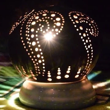 New design Natural coconut shell lamp candle holders / coconut tealight holder Made in Vietnam