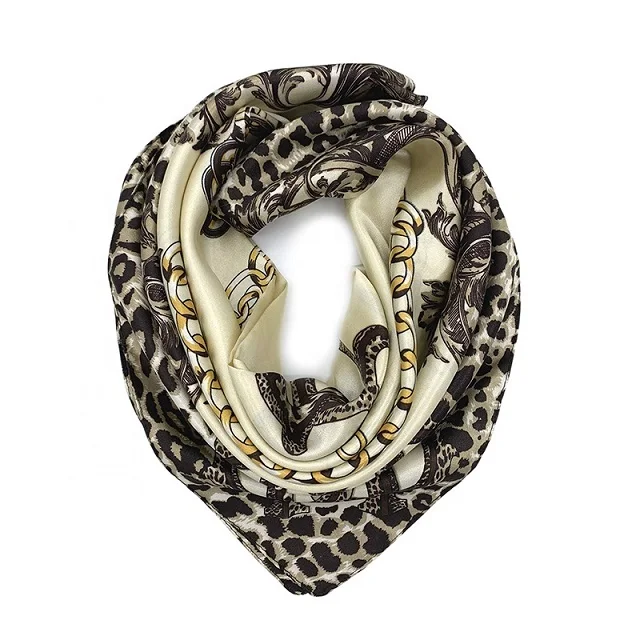 Custom design scarf  OEM Seamless Magic Multifunction Headwear Tube Bandana without MOQ Popular handmade print scarves
