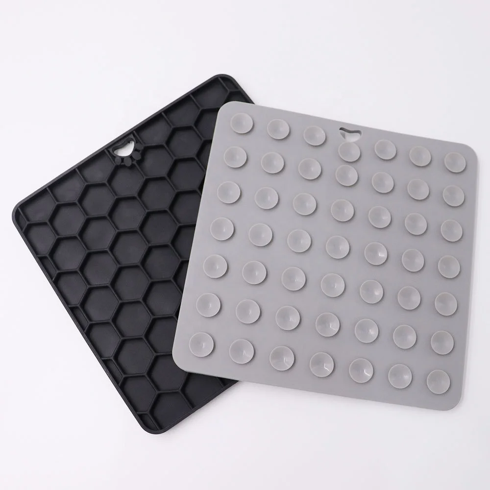 Wholesale Dog Lick Pad Pet Bathing Distraction Pads Silicone Slow Feeder Lick Mat with Strong Suction dog lick mat