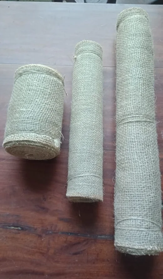 Factory Manufacturer Wholesale Cheap Price 100% Natural Jute Tape Burlap Fabric Hessian Jute Roll from Bangladesh