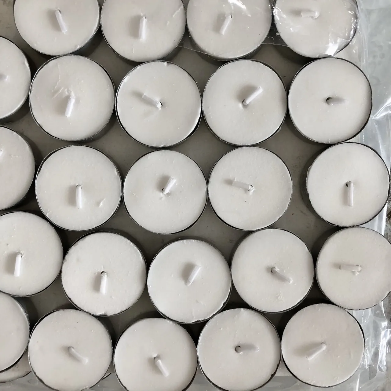 Hight Quality Factory Best Price Unfragranced White Tea Lights Tea Light Candle Tea Light Candle Cups Palm wax
