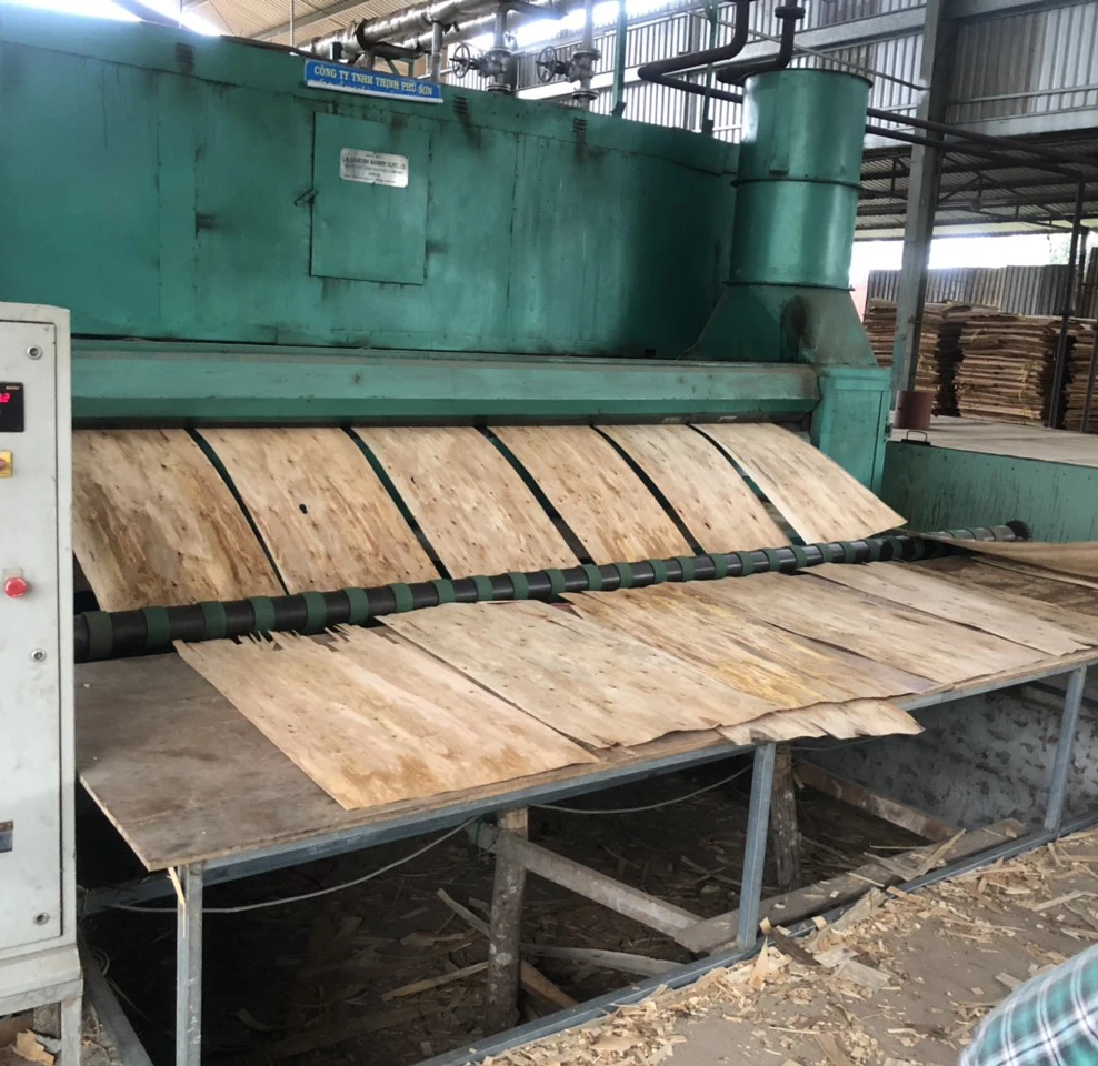 
Premium Manufacturer 1.5 To 2.5mm Cheap Price Wood Veneer Panel Roll Sheets Plywood 