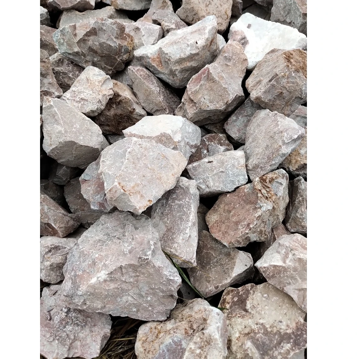 Vietnam Dolomite for steel factory large quantity can supply