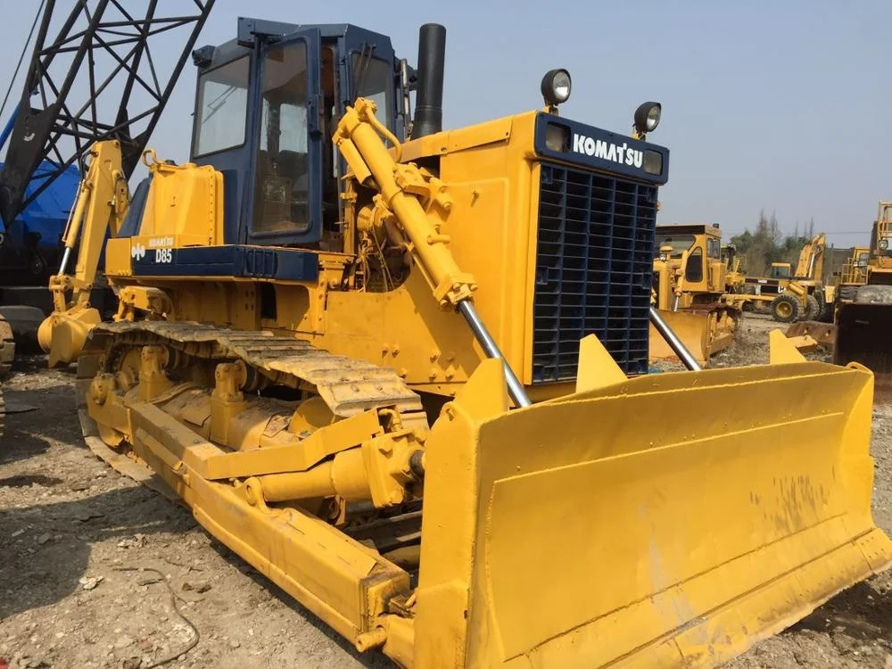 Made in Japan Used Komatsu D85 Crawler Bulldozer D65 Komatsu Dozer second hand bulldozers in Shanghai