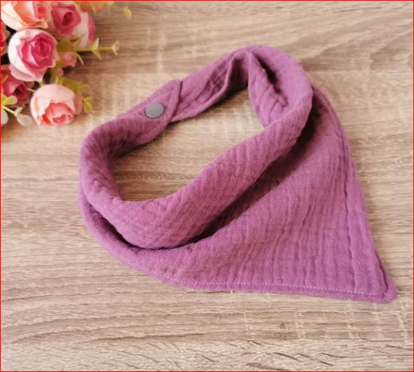 DIRECT MANUFACTURER OF BABY BIBS WITH CUSTOMISED PRINTING AND PACKING WITH CHEAP PRICE