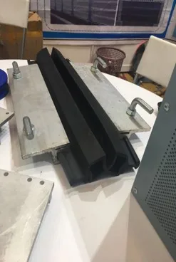 Custom.jpg