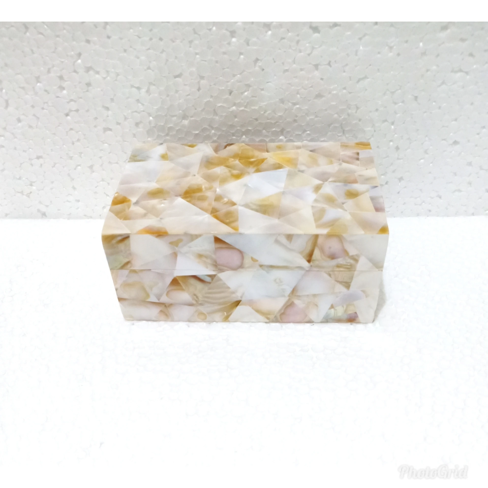 MOTHER OF PEARL BOX SEASHELL MOP BOX