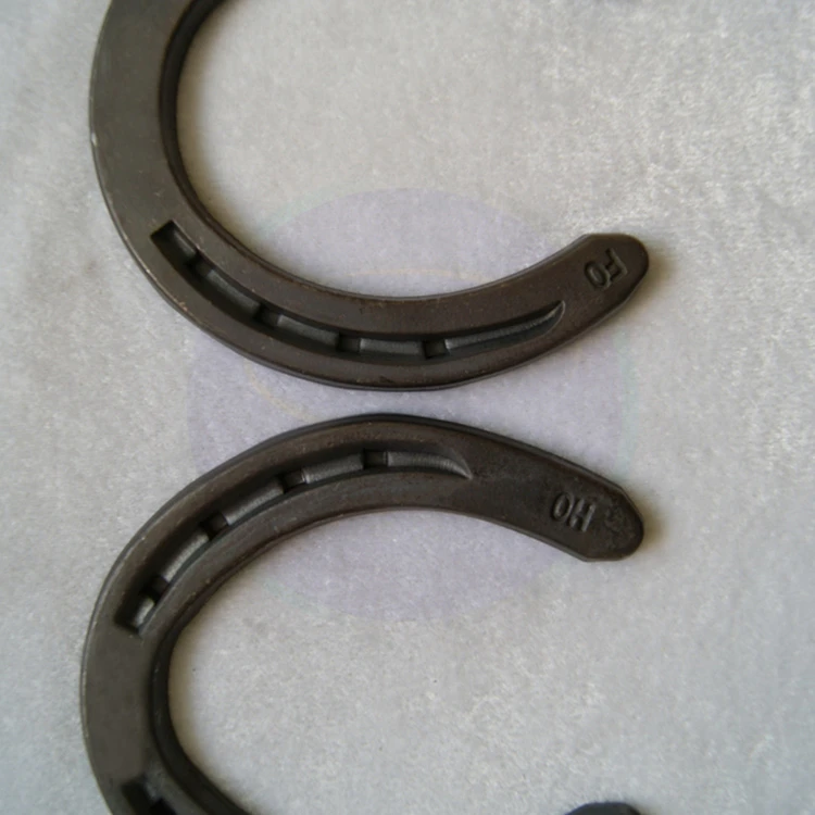 
chinese equestrian factory direct sell wholesale steel nail horseshoe 