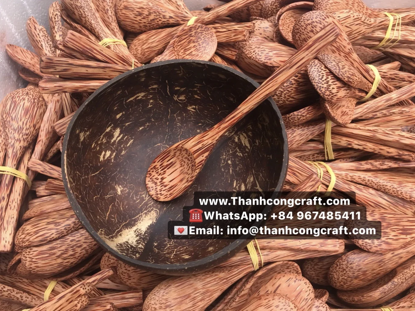 Хит продаж резная чаша из кокосовой скорлупы/кокосовые кухонные аксессуары оптовая