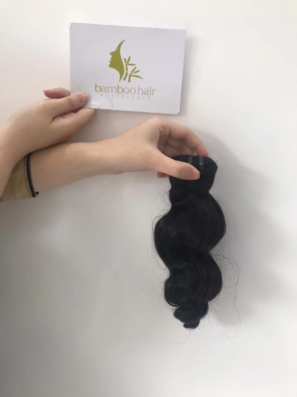 BAMBOOHAIR вьетнамские человеческие волосы из Вьетнама оптом натуральные для наращивания высококачественные шелковистые