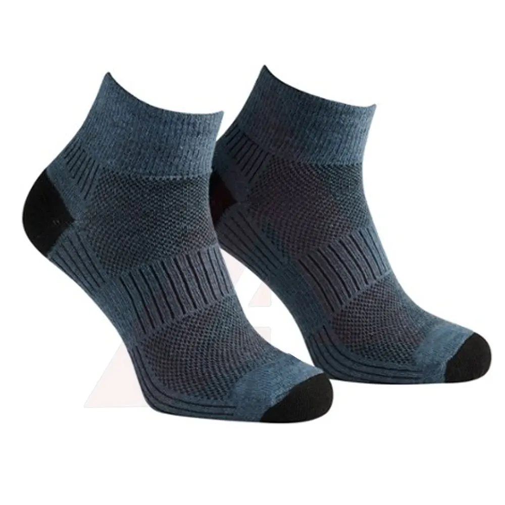 Wholesale custom logo wool socks comfortable fashion crew men wool socks Cute Wholesale Cheapest Cotton Socks Men Absorbent Low