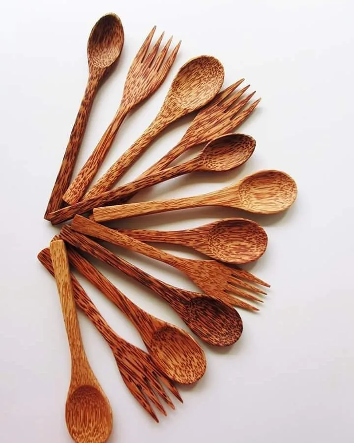 Whole sale price Eco friendly Flatware Coconut Spoons, Forks, Knife  Cutlery Utensil Set