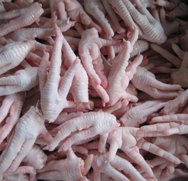 
 Processed Halal Chicken Frozen/ Halal Chicken Feet, Paws, Breast, Whole Chicken, Legs and Wings  