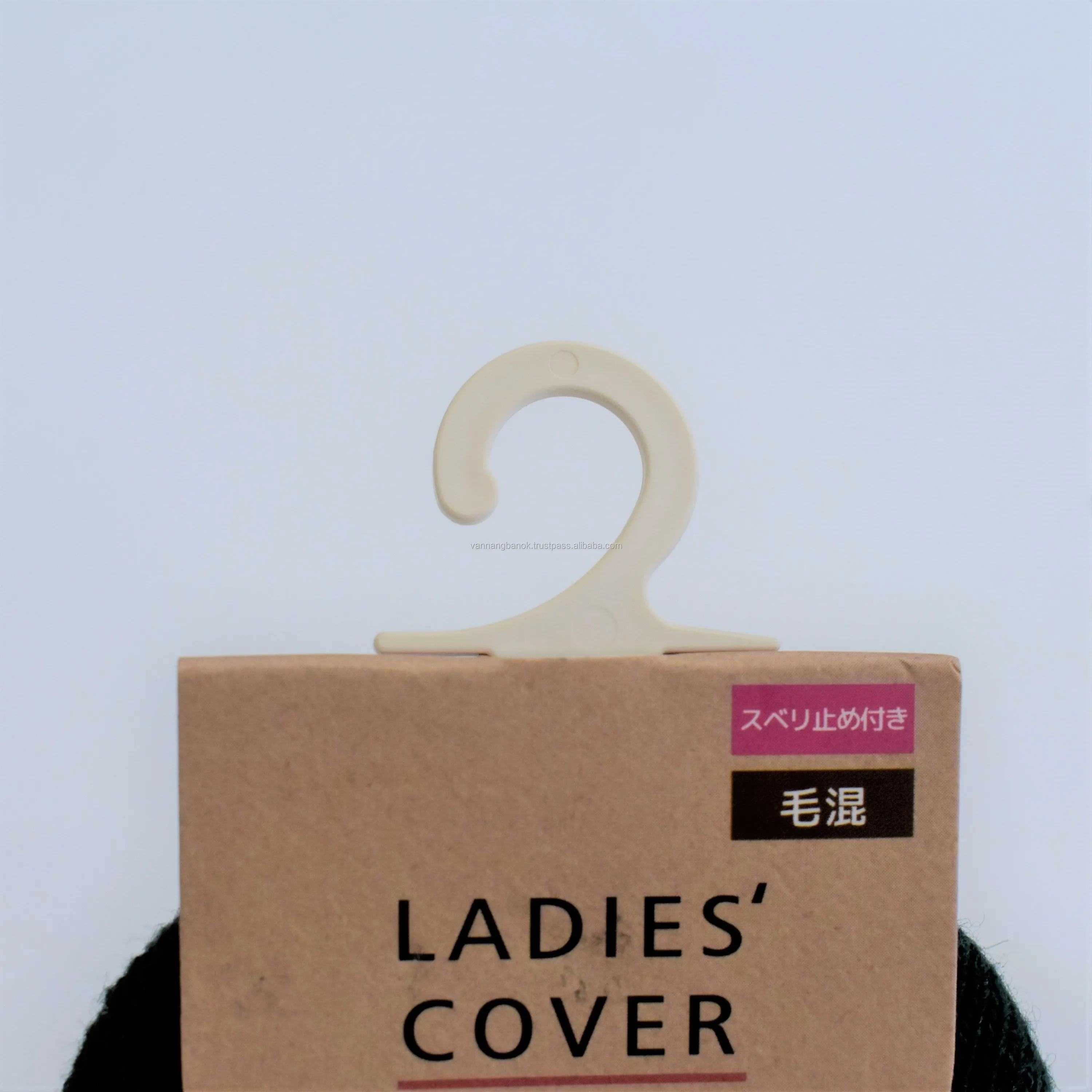 Display clips socks made by eco friendly material paper contents Hook For Socks 8  use for hanging products on shelf accessories