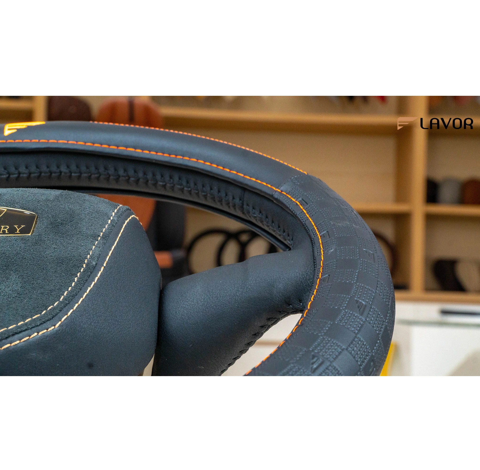 Premium Quality Steering wheel cover Cover Steering Wheel Cover Genuine Leather BTL04 Customized Designs Supported