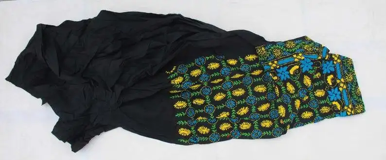  Женские брюки Phulkari с ручной вышивкой