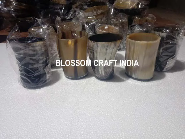  Сделанные на заказ Короткие/длинные стеклянные чашки из буйвола