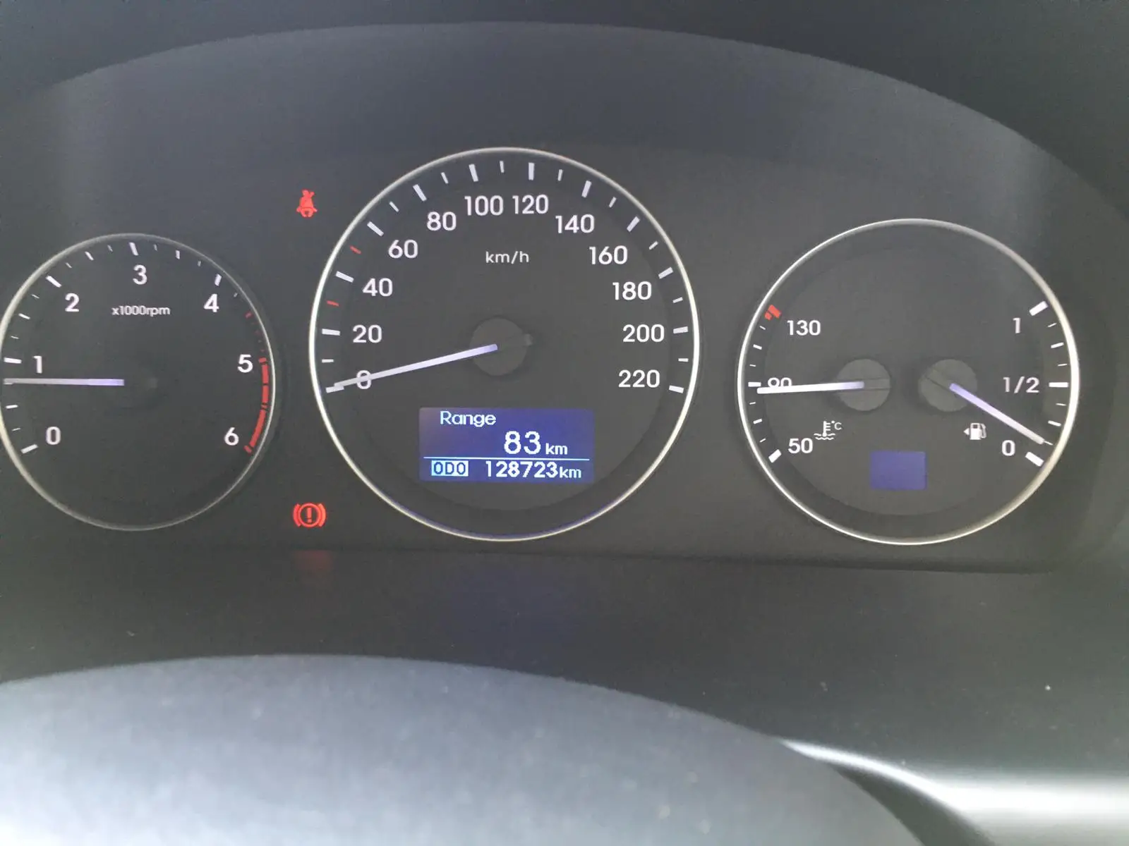  Лучшее состояние автомобильный фургон HYUNDAIH1 STAREX 2 5 CRDI MT оптовая продажа из