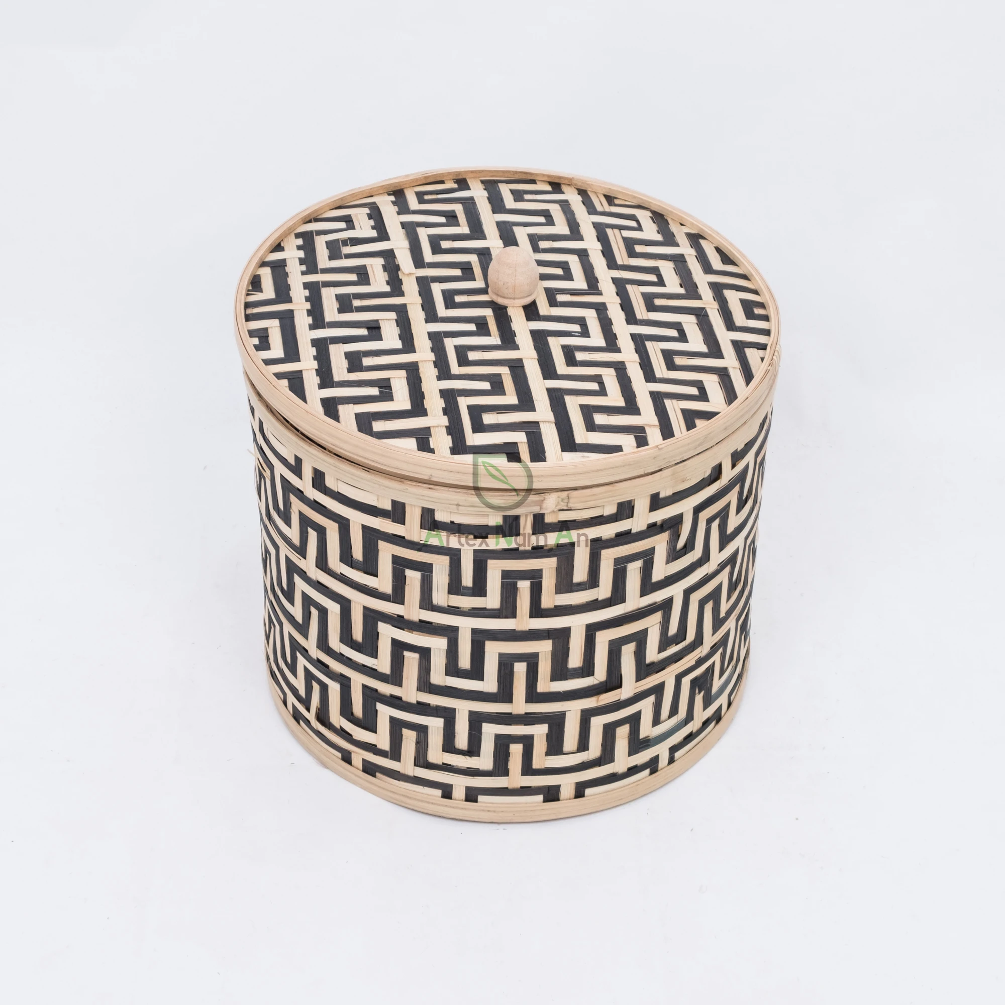 Small round bamboo gift box/packaging box/storage box from Vietnam