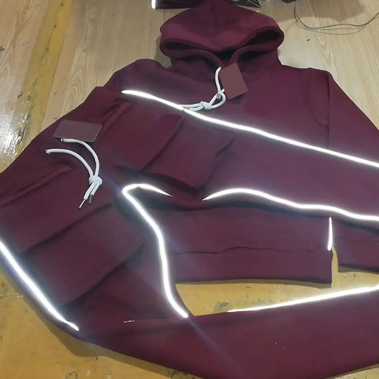 Burgundy Jogger Casual Large Size blank tracksuits unisex Reflective Strip Jogging Sets 2 Piece Tracksuits/cargo pocket joggers