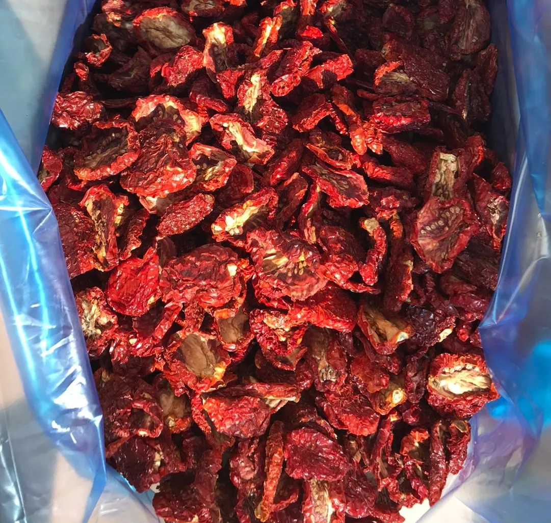 
sun dry tomatoes 