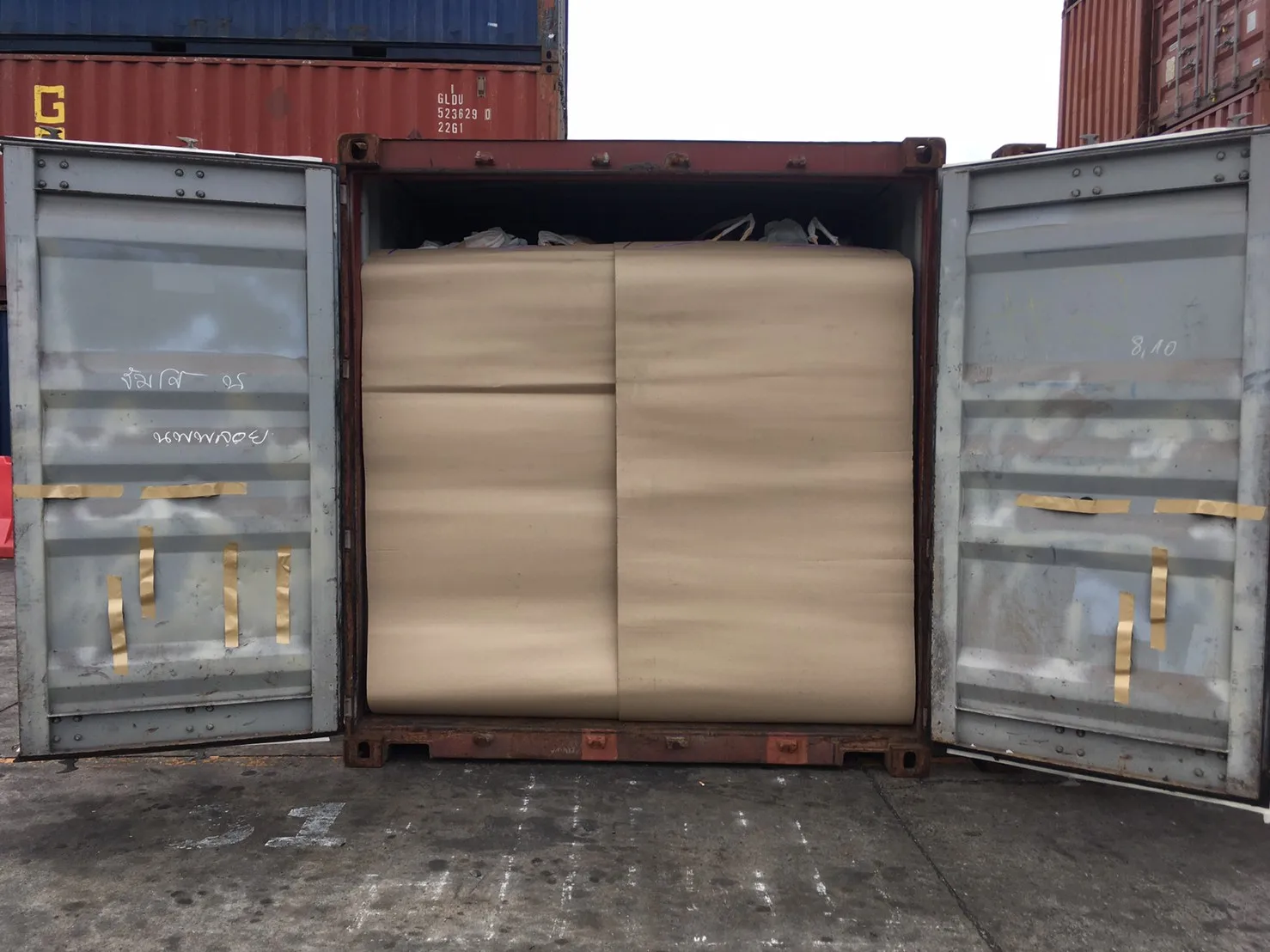 100% Длиннозернистый тайский красный груз рис бренд голубей или OEM от Nopploy Rice