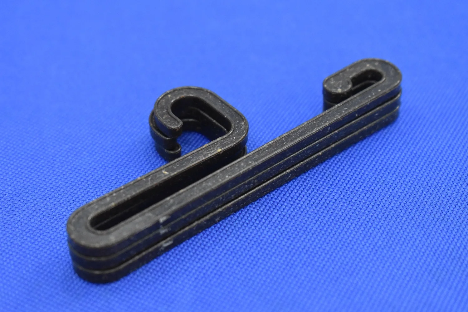 Eco-friendly H104 hanger made by Bio-Coffee material, lightweight and compact, clothes garment accessories socks tie