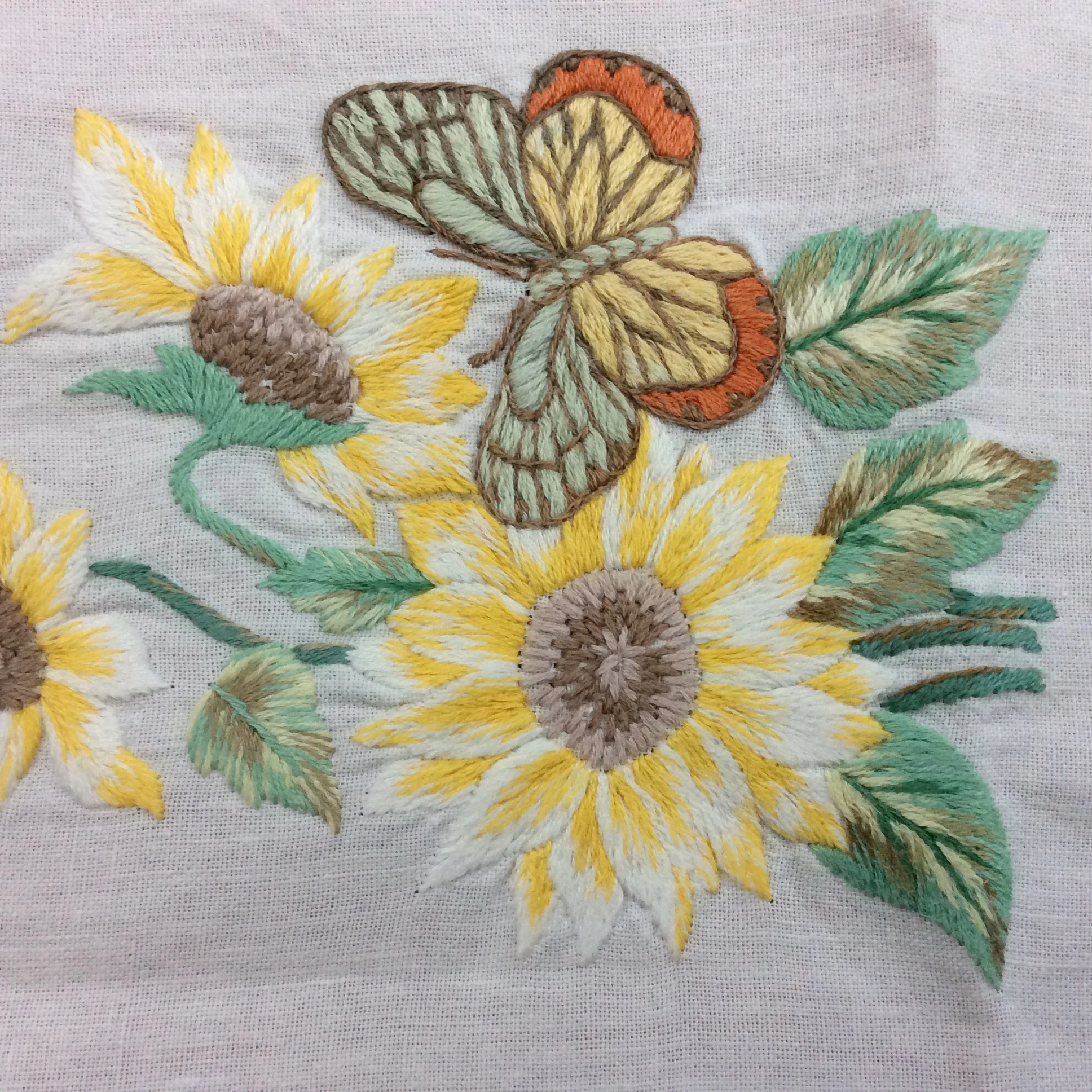 
Best selling handkerchief embroidery 