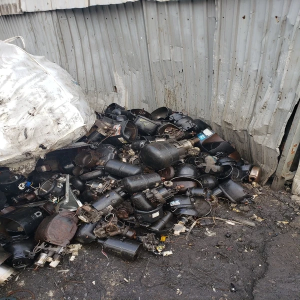 BHNCOMPRE042106 Metal scrap Fridge compressor scrap yard  / used compressor scrap