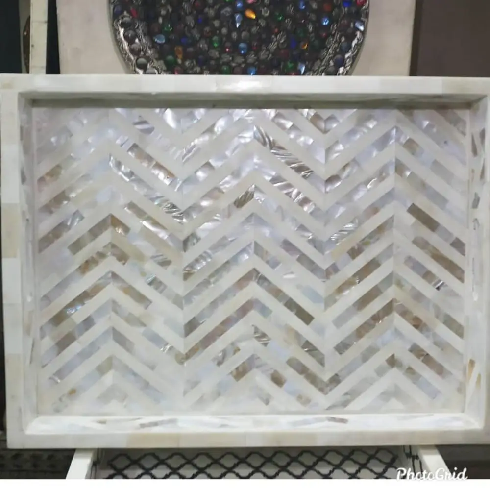 
MOTHER OF PEARL INLAY WOODEN SERVING TRAY GULF UAE DUBAI 